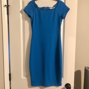 Stunning blue sheath dress